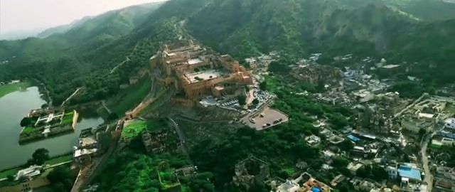 Aerial view of Amer Fort on its hill above Maota Lake and the town