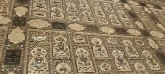 The Sheesh Mahal ceiling covered in carved Belgian mirrors