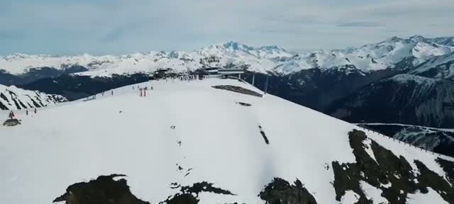 Aerial view of the top of the Vizelle gondola, the start of the run