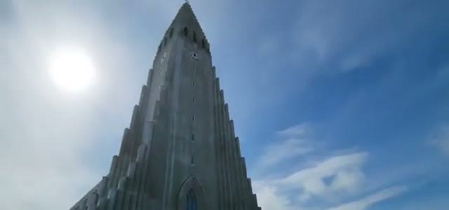 Hallgrímskirkja, the epic church in the center of Reykjavík